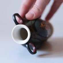 Load image into Gallery viewer, Theatre Vase