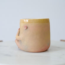 Load image into Gallery viewer, Lady Crier