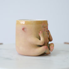 Load image into Gallery viewer, Lady Crier