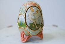 Load image into Gallery viewer, Illustrated Carved Vase