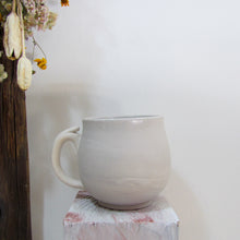 Load image into Gallery viewer, String of Pearls Charm Mug