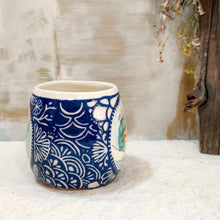 Load image into Gallery viewer, Fishing Hands