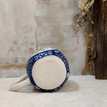 Load image into Gallery viewer, Fishing Hands