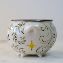 Load image into Gallery viewer, Cauldron