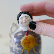Load image into Gallery viewer, Beheadable Bottle