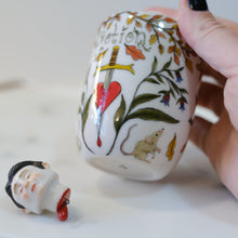 Load image into Gallery viewer, Beheadable Bottle