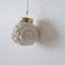 Load image into Gallery viewer, Cloud Ornament