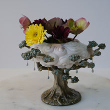 Load image into Gallery viewer, Clouded Tree Vase
