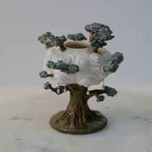 Load image into Gallery viewer, Clouded Tree Vase