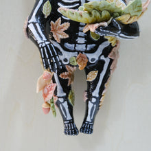 Load image into Gallery viewer, Skelly Man Wall Pocket