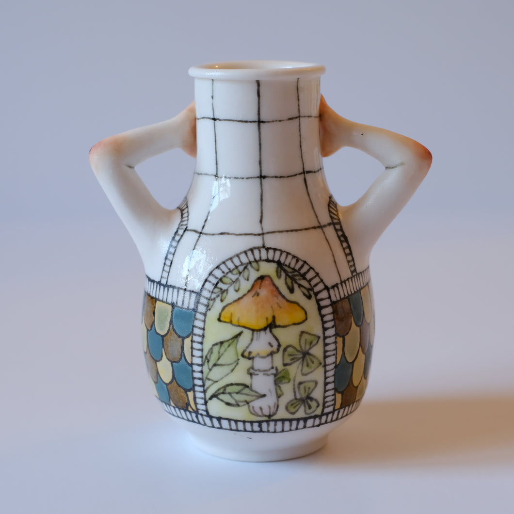 Nature Arm Vase