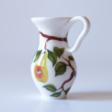 Load image into Gallery viewer, Pear Bud Vase