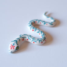 Load image into Gallery viewer, Vine and Red Berries Snake