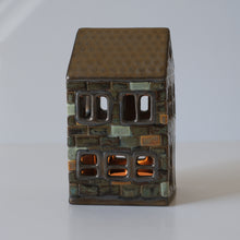 Load image into Gallery viewer, Brick House Luminary