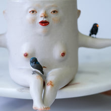 Load image into Gallery viewer, Lady Pot with Three Birds