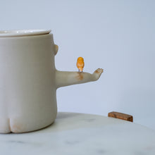 Load image into Gallery viewer, Lady Pot with Three Birds