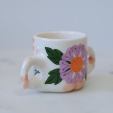 Load image into Gallery viewer, Flower Lady Muglet