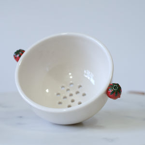 Wash-and-Serve Berry Bowl