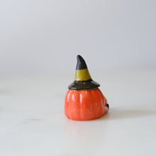 Load image into Gallery viewer, Pumpkin Witch