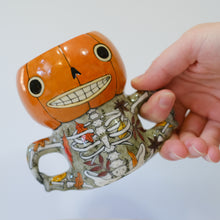 Load image into Gallery viewer, Enoch Skeleton Lady