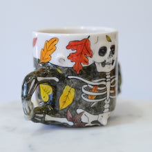 Load image into Gallery viewer, Skelly Man