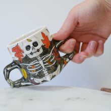 Load image into Gallery viewer, Skelly Man