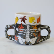 Load image into Gallery viewer, Skelly Lady