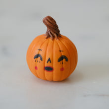 Load image into Gallery viewer, Pumpkin Pal