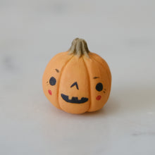Load image into Gallery viewer, Pumpkin Pal