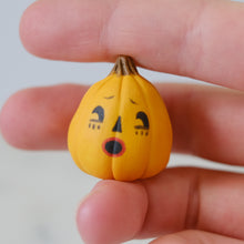 Load image into Gallery viewer, Pumpkin Pal