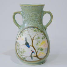 Load image into Gallery viewer, Swallows Vase