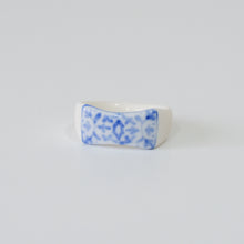 Load image into Gallery viewer, Porcelain Ring